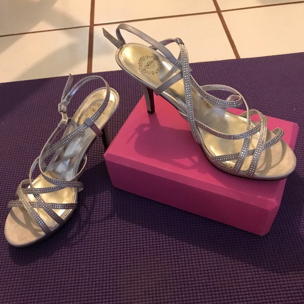 I.Miller silver rhinestone strapped 3” heels